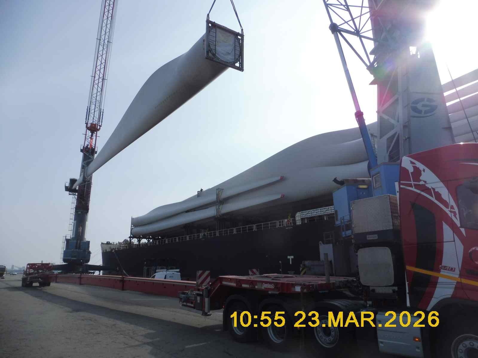 Inspection of wind turbine blade